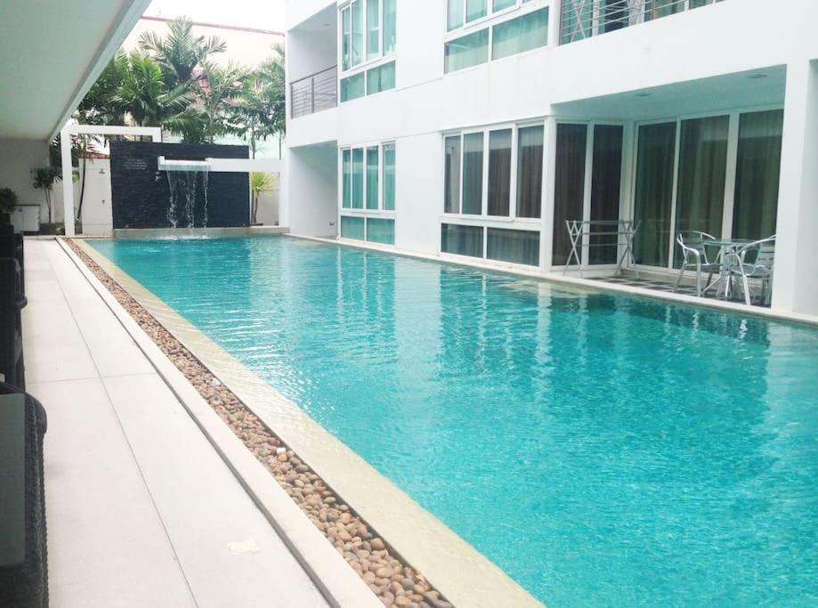 Luxurious 3Br Penthouse Jacuzzi Seaview Apartment หาดกมลา ภายนอก รูปภาพ