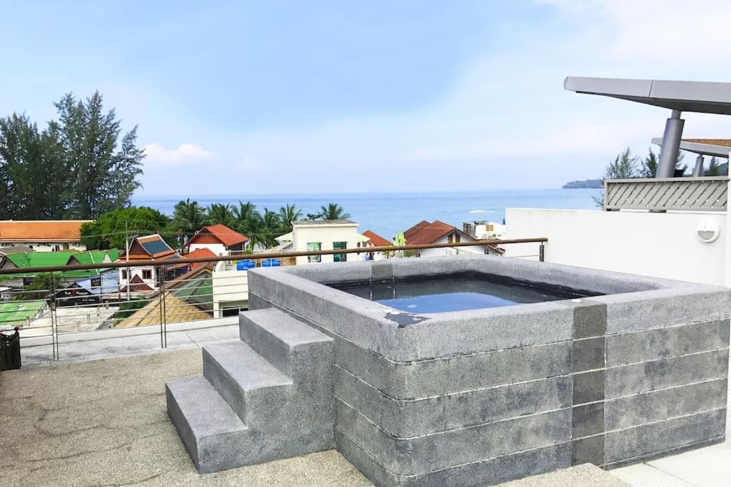 Luxurious 3Br Penthouse Jacuzzi Seaview Apartment หาดกมลา ภายนอก รูปภาพ